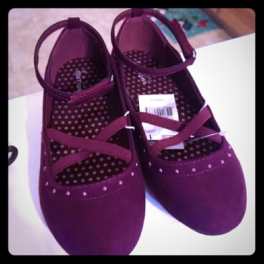 Girls dress shoes